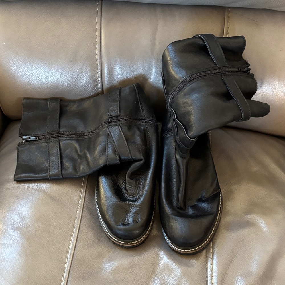 MARTINO black leather moto boots